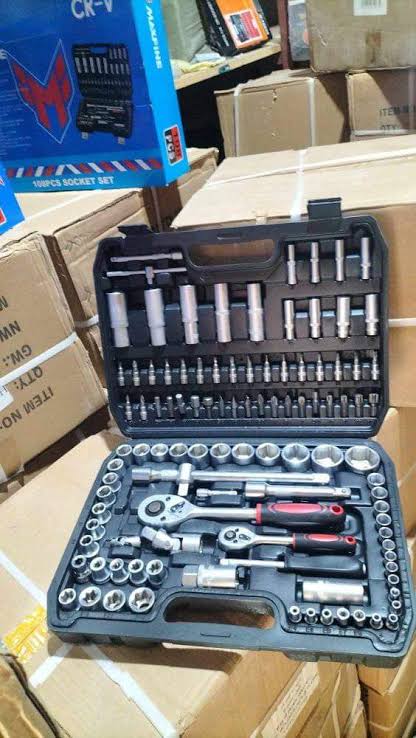 Caisse a outils 108pcs