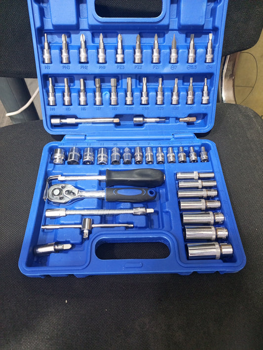 Caisse a outils 53 pcs
